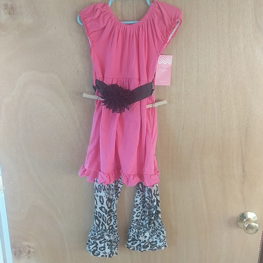 Boutique matching little girls set